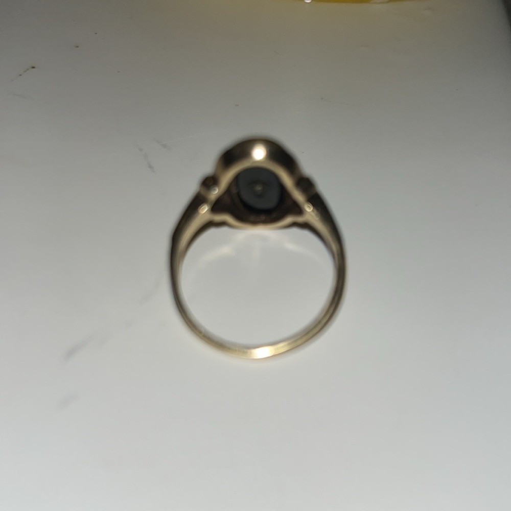 Gold ring - Picture 3 of 6